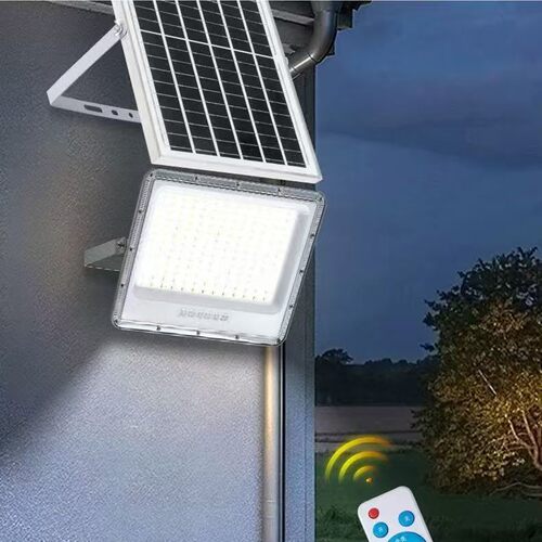 太阳能高亮防水户外庭院投光灯