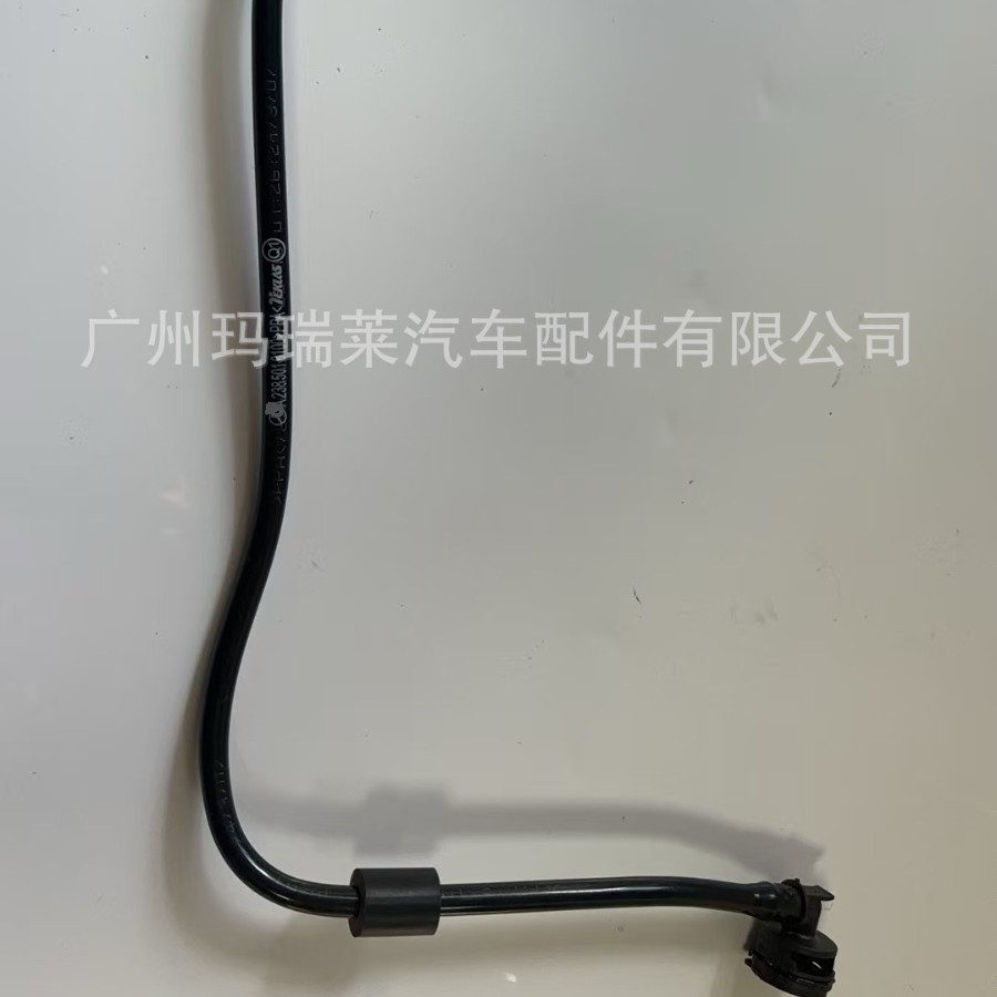 奔驰A2385018100冷却水管副水壶
