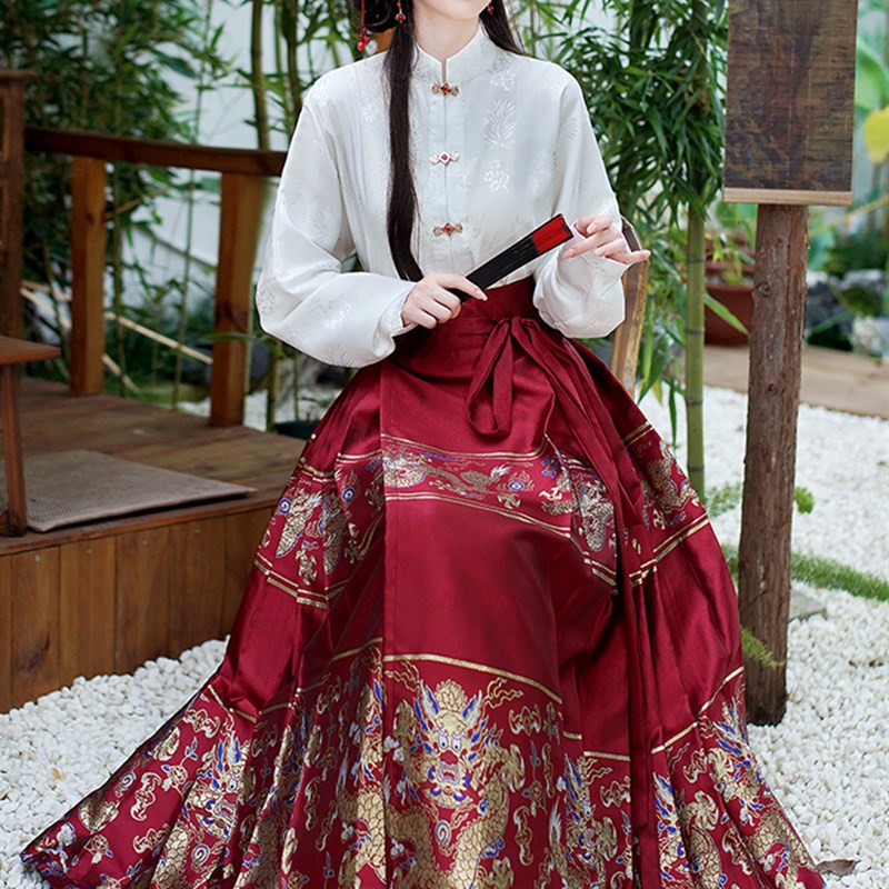 现货速发红色马面裙套装新中式订婚敬酒服新娘结婚改良汉服国风半