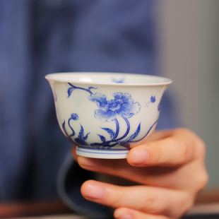 见山烧 景德镇青花手绘虞美人碗杯主人杯 手工陶瓷薄胎品茗杯茶杯