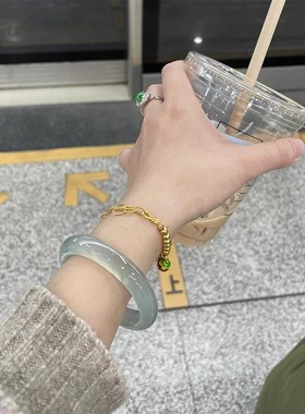 现货速发冰种飘绿玉髓玛瑙手镯起脚感飘花玉镯子翡翠处理正圈款送