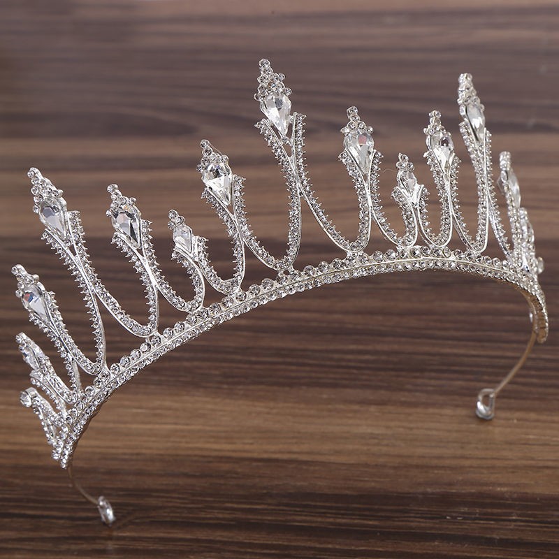 日本品质皇冠头饰新娘2020韩式新款公主婚纱礼服配饰超闪亮水钻女