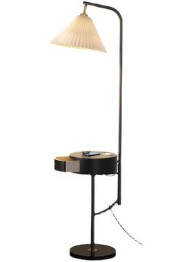 百落地床灯客厅北欧简约现代卧茶几置物架轻奢立褶式室灯90781头