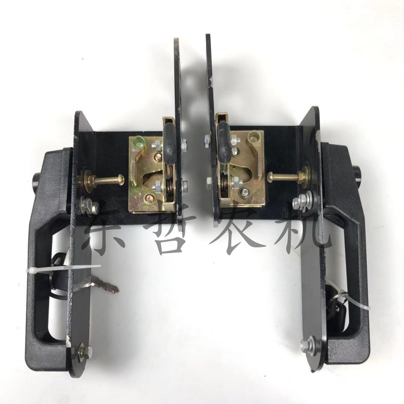 福田雷沃欧豹螺杆门锁拖拉机农机配件门锁总成分左右把手锁体总成