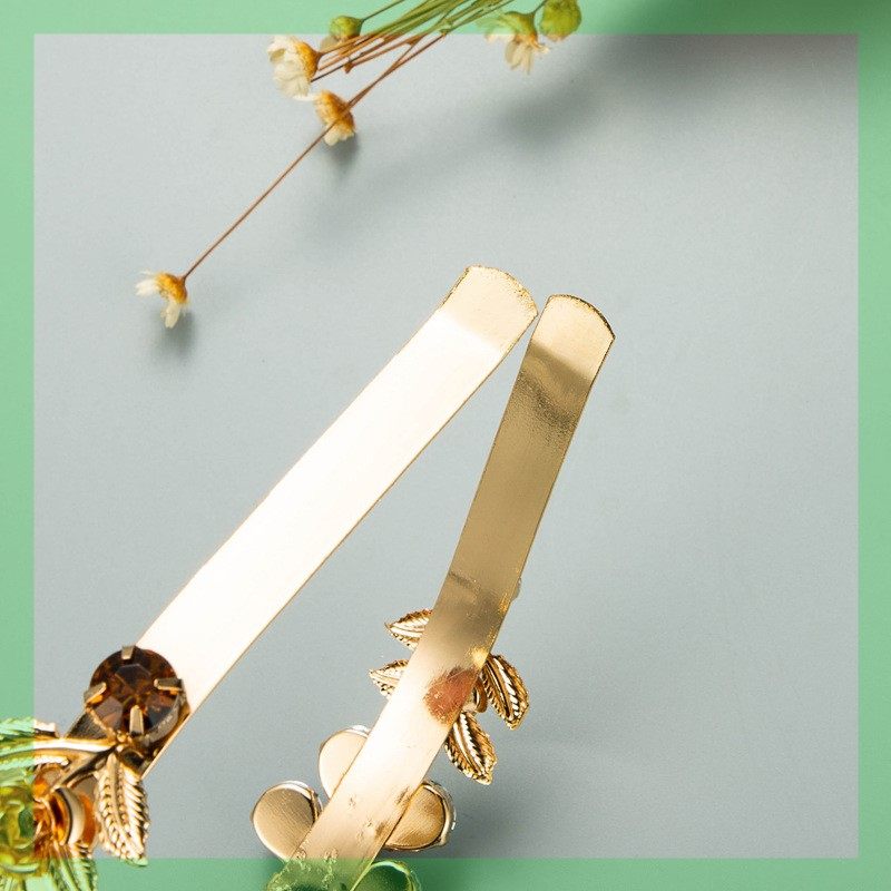 Korean Shiny Headband for Women Fashion Metal Hollow Butterf