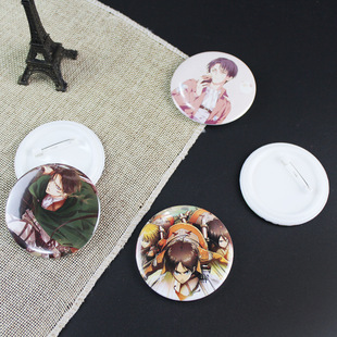 极速Anime Attack on Titan Badges on a Backpack Levi Icon Pin