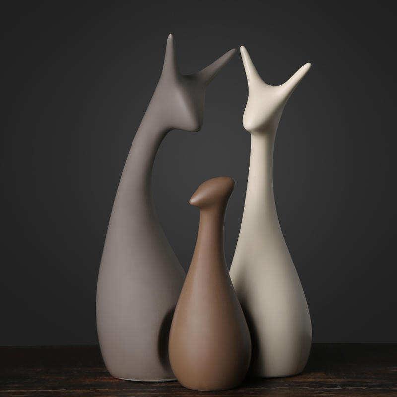 办公桌摆件男士高档北欧轻奢风酒柜装饰品陶瓷家居电视柜品创