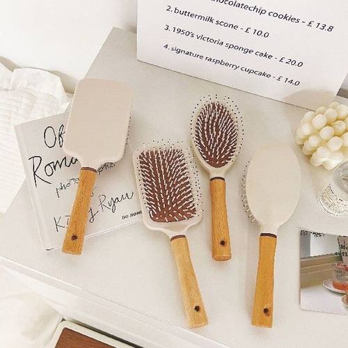 Simple Wooden Handle Anti-static Large Plate Comb Curly