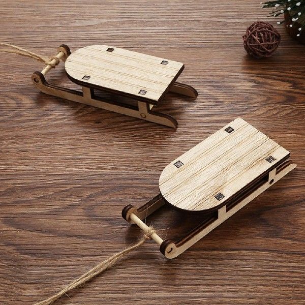 5Pcs Santa Sleigh Rustic Table Decor Wood Fine Workmanship