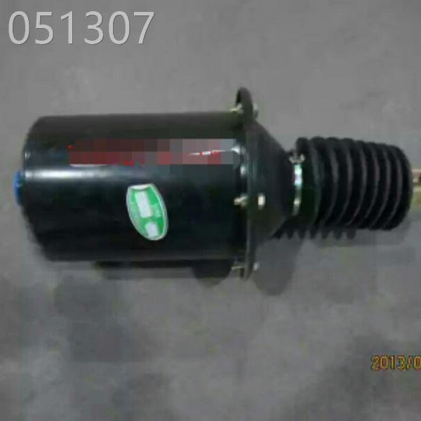 壹号徐工吊车煞车分泵12吨16吨20吨车桥前煞车分泵原厂配件议价