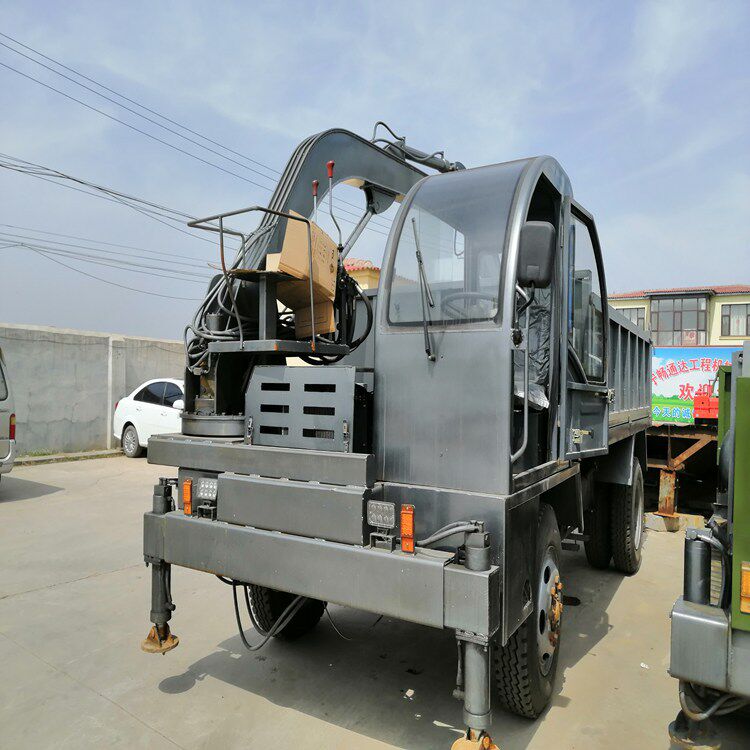 改装六轮四不像车15吨建筑工地轮式随车挖全液压车载随车挖