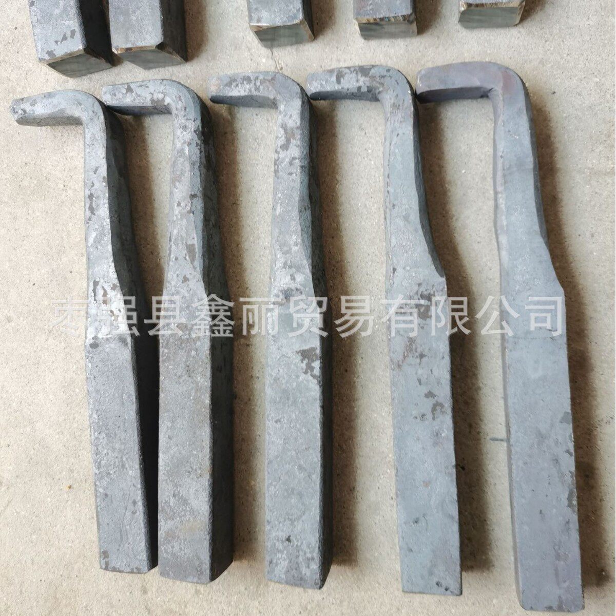 锻打加工锋钢车刀高速钢车刀不用焊接刀头可直接加工铁件普车车刀