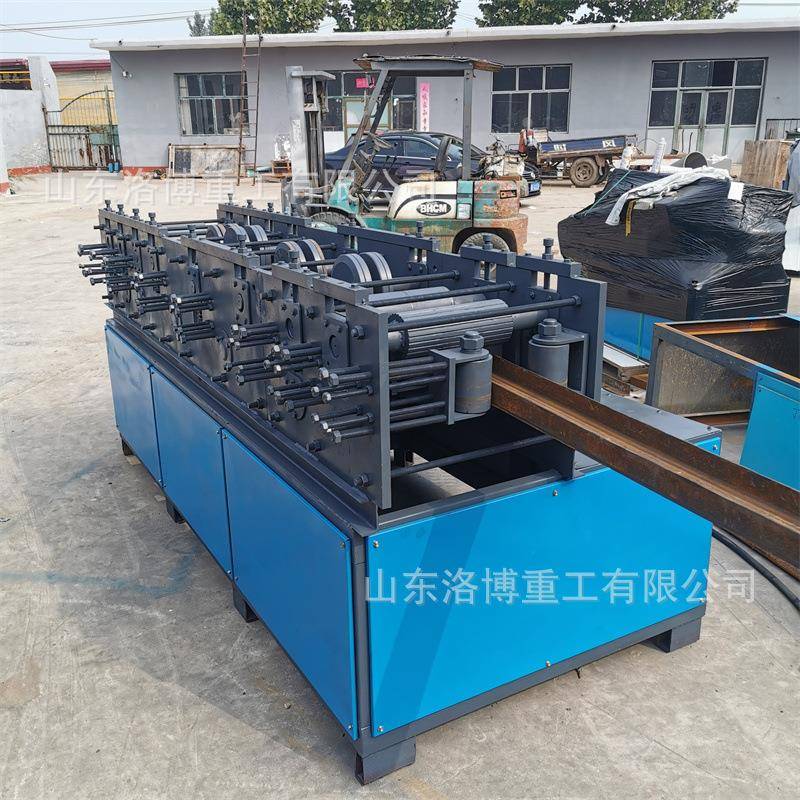 方管调直机建筑钢管方管弯曲管材矫直机双曲线除锈大棚钢管调直机