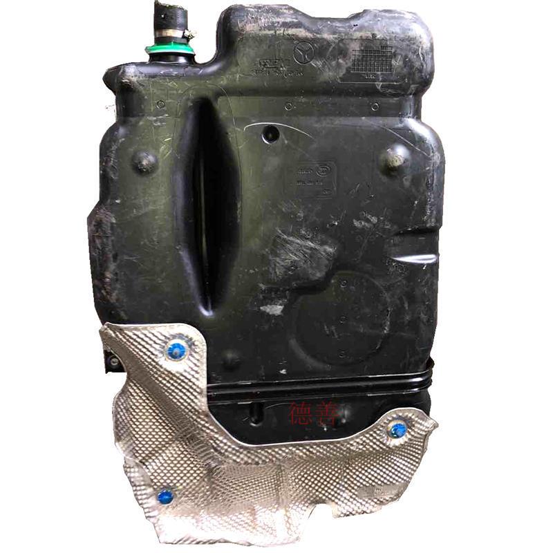 适用奔驰246B180B200B260等汽车燃油箱油管原装拆车件