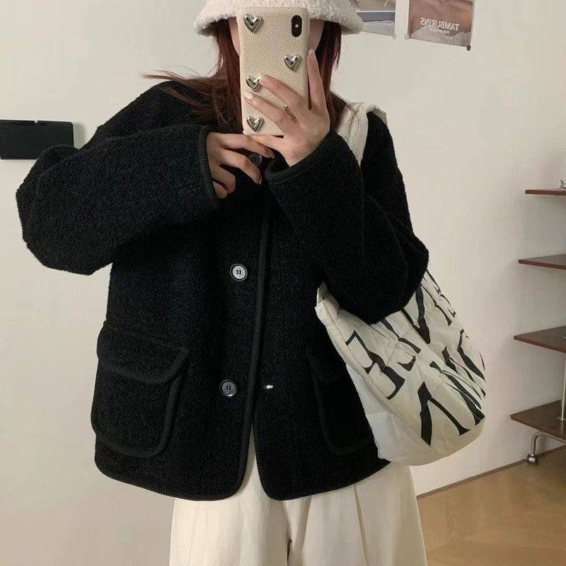 欧洲站感羊羔毛加厚短外套女宽松秋冬季新款韩版时尚上衣