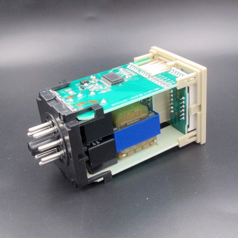 上海科巨电气CJS48-8交直流24V-240V通用DH48S-2Z数显时间继电器