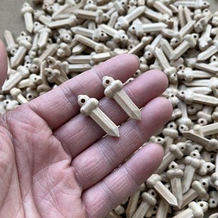 小桃木剑挂件婴儿小短剑一体无漆实木剑儿童玩具宝剑木雕随身手工