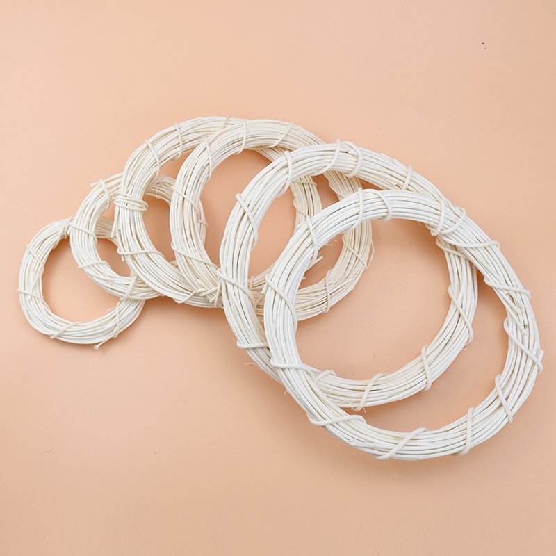 10/15/20cm White Rattan Ring Artificial Flowers Garland