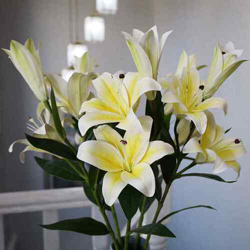 极速New adhesive feel high simulation lily bouquet fake flow