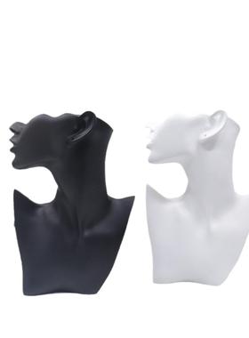 北欧轻奢树脂黑白色客厅玄关人物雕塑摆件创意现代酒柜电视柜摆件