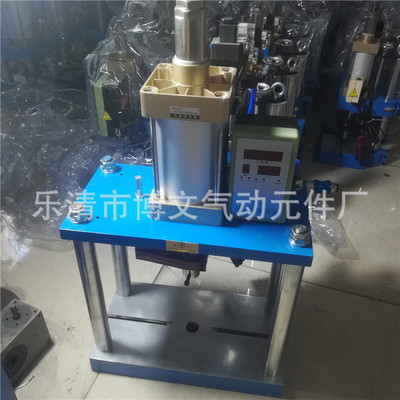 四柱0.5吨气动冲压机 五百公斤力气动压床 500kg scj100*100-50