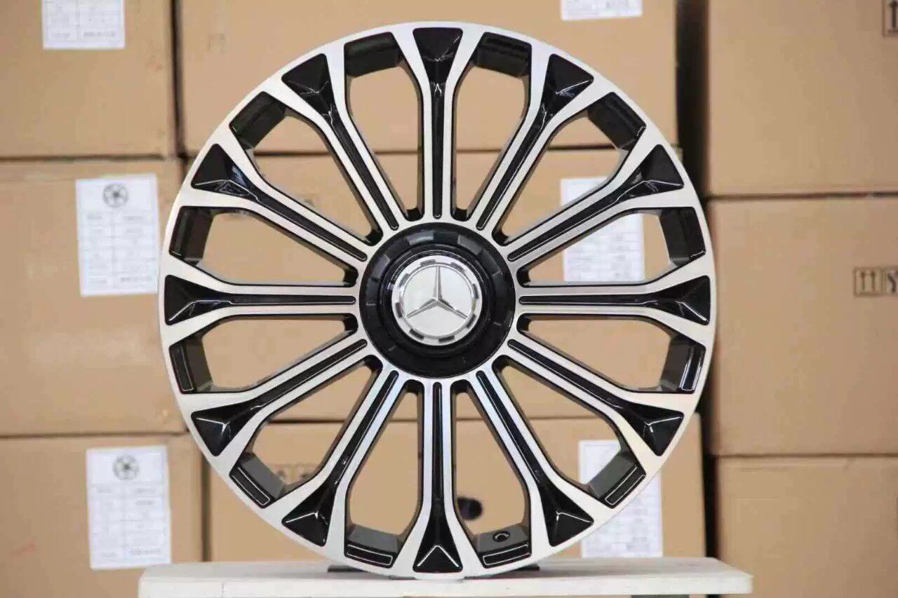 适用奔驰amg轮毂18 19寸e300 c200 S450 glc63迈巴赫大饼改装锻造