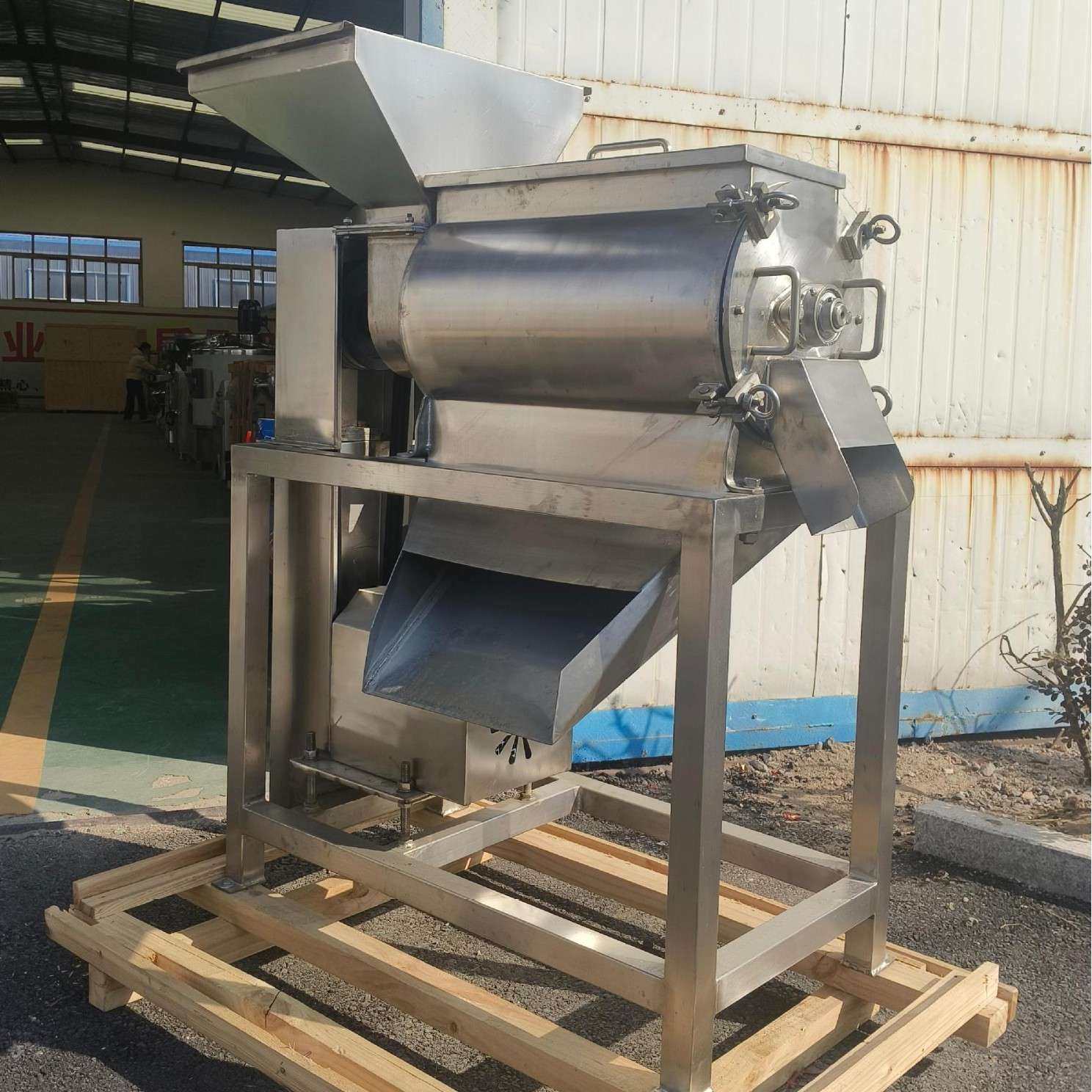 商用山楂双道打浆机山楂酱加工设备大型石榴去籽打浆机器果蔬加工,农机/农具/农膜,割灌机/割草机/油锯,淘宝优惠券,粉丝福利购,淘宝优惠卷