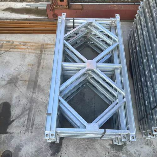 镀锌贝雷片 装配式公路钢桥贝雷片 工程机械贝雷片及各种配件