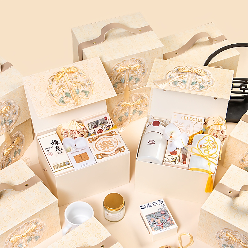 新中式伴手礼女伴娘结婚实用小礼品婚礼送姐妹团小众高级高档礼盒