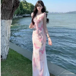 巨好看裙子海边 外贸清仓 粉色蝴蝶印花网纱吊带连衣裙女装 夏季