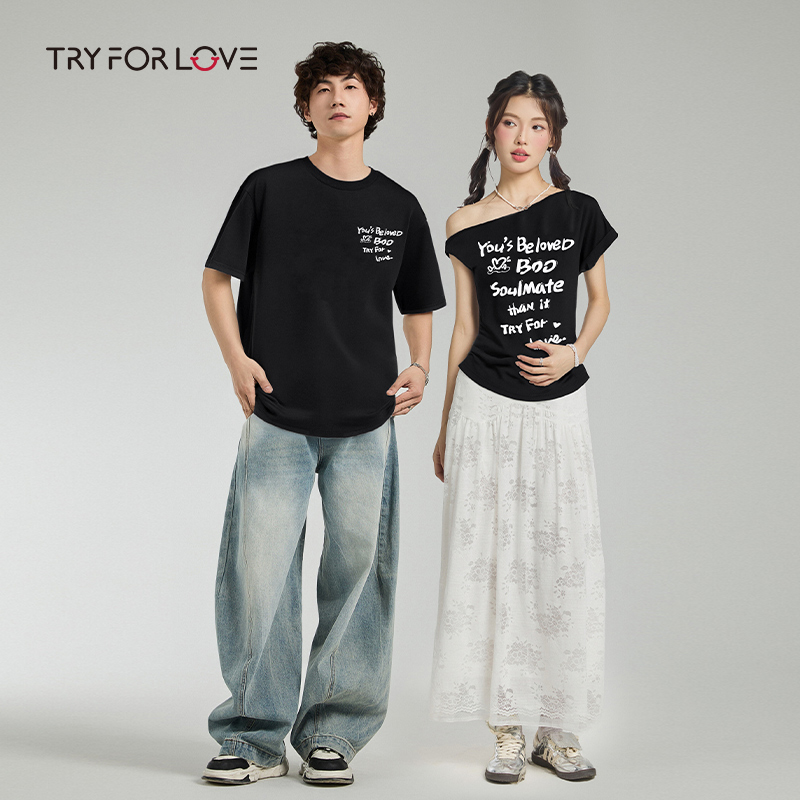 TRYFORLOVE斜肩美式字母情侣装短袖t恤2025新款夏季高级感半袖男