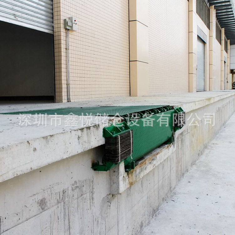 电动式登车桥 固定装卸货平台 液压高度调节板 月台升降平台 尾板