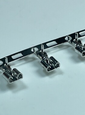 3.3带锁点插簧横连接线端子 小开关母端横排连绕端子  6000/卷