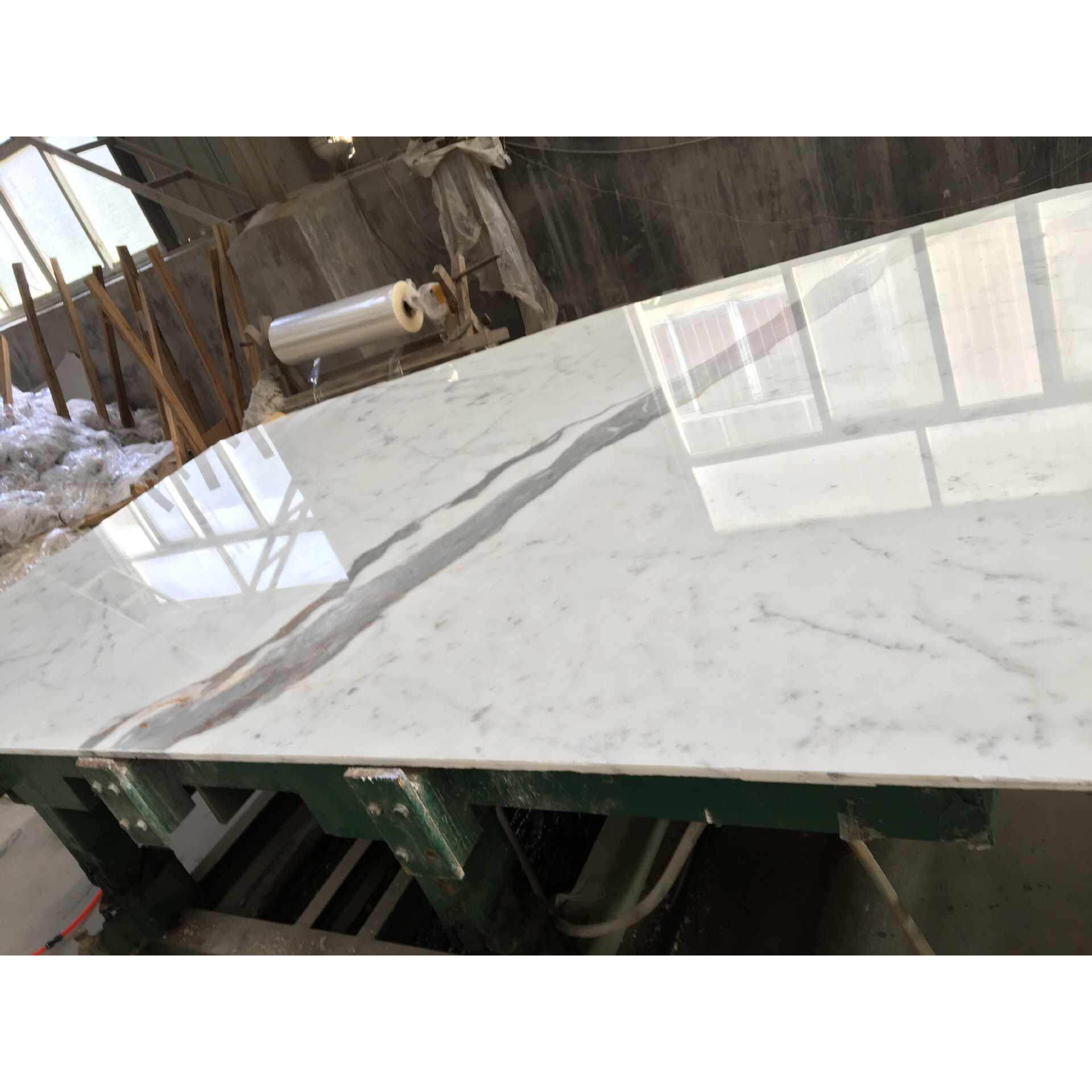 优意公司供应意大利山水纹天然大理石鱼肚白雪花白大花白卡拉拉白