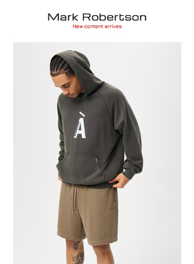 Mark Robertson25AW美式复古水洗做旧字母印花连帽宽松套头卫衣