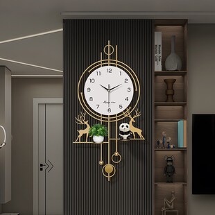 精选格栅轻奢金属挂钟客厅装饰钟表双鹿熊猫摆件高级感家用挂墙时