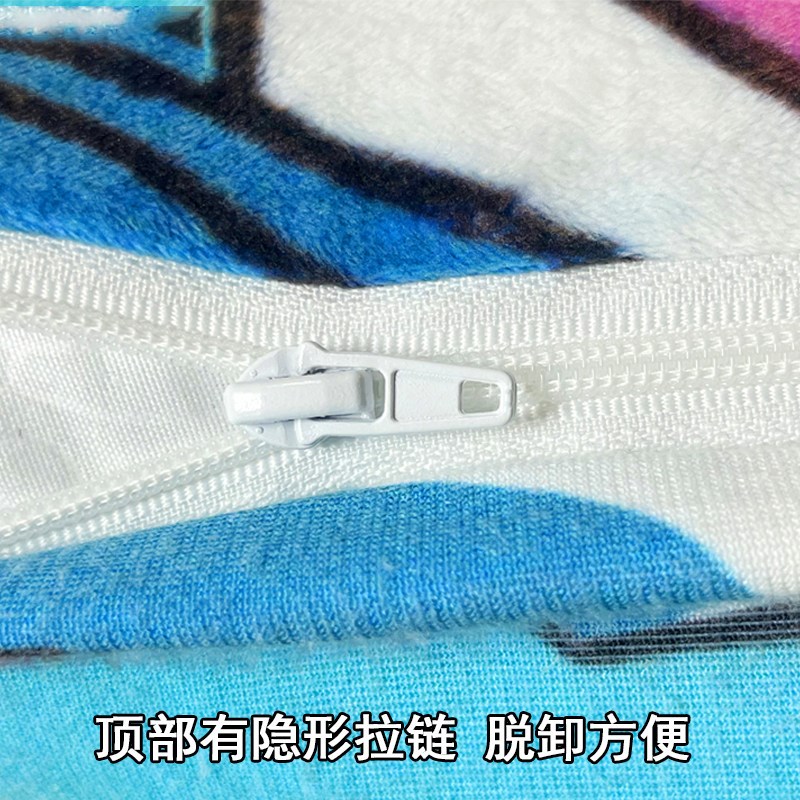 25-26赛季红魔曼联队库尼亚抱枕床头沙发靠枕汽车靠垫办公室腰枕