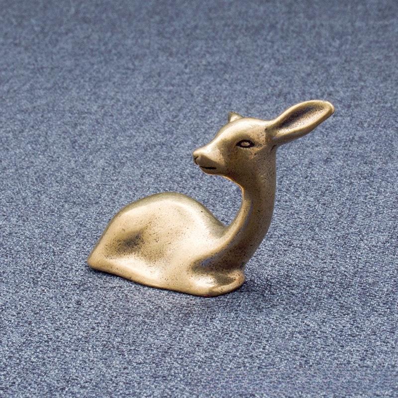 不言斋文房四宝失蜡古法铸造复古做旧动物造型实心纯黄铜镇纸笔搁