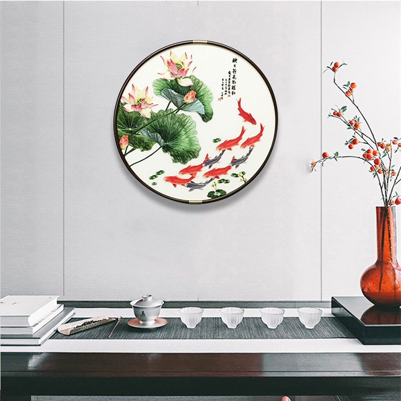精品新中式刺绣装饰画高清荷花鱼圆形实木框玄关客厅餐厅书房苏绣图片