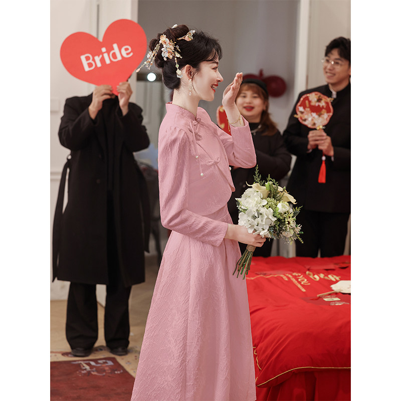 速发新服式粉色礼服裙订婚套装平时可穿敬酒中新娘结婚小个子回门