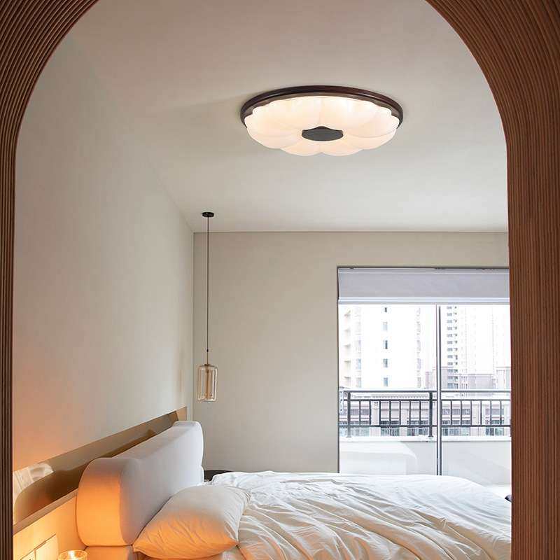 奶油中古风卧室吸顶灯美式复古主卧房间书房简约护眼胡桃木色灯具,橡塑材料及制品,亚克力/有机玻璃,淘宝优惠券,粉丝福利购,淘宝优惠卷