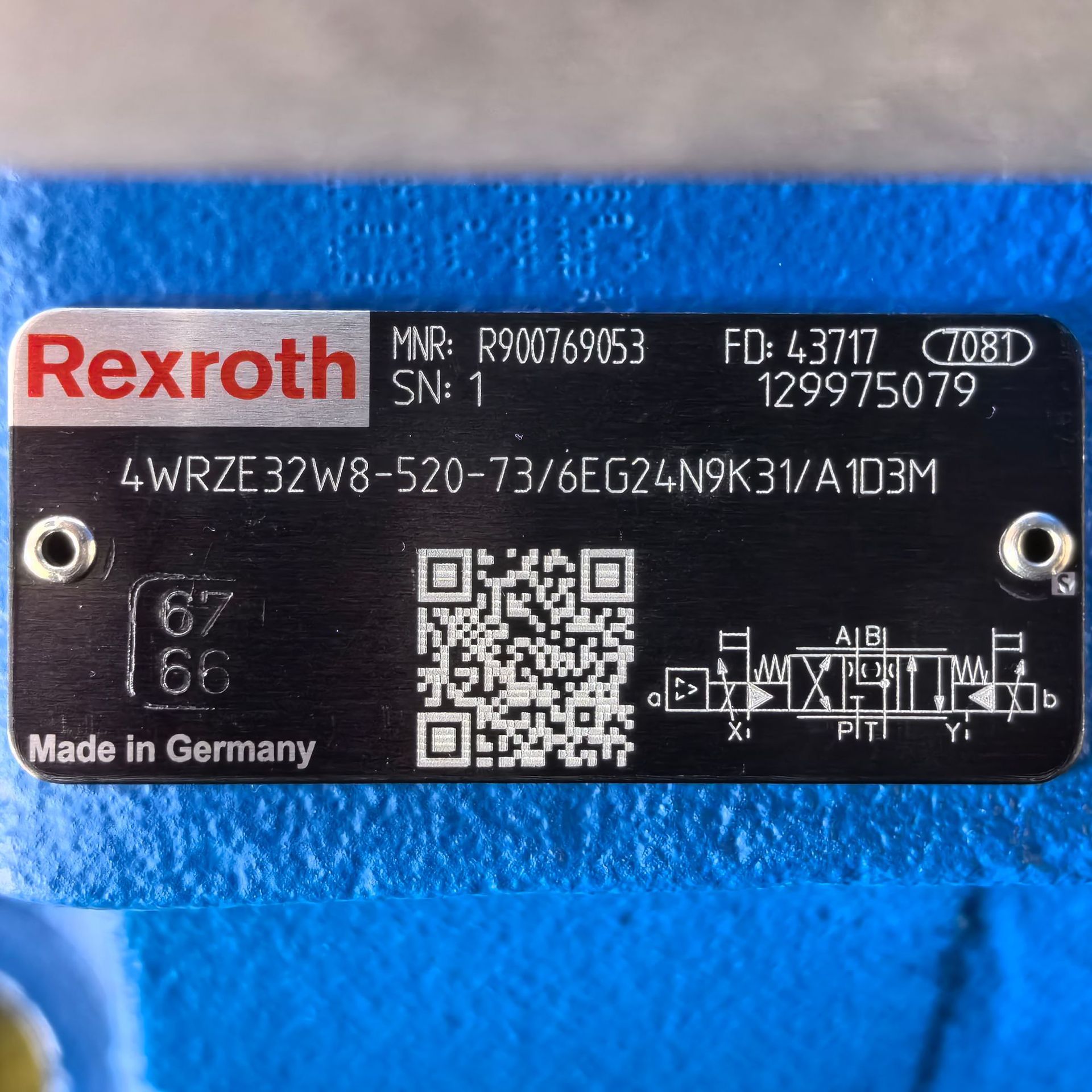 R900769053  4WRZE32W8-520-7X/6EG24N9K31/A1D3M Rexroth比例阀