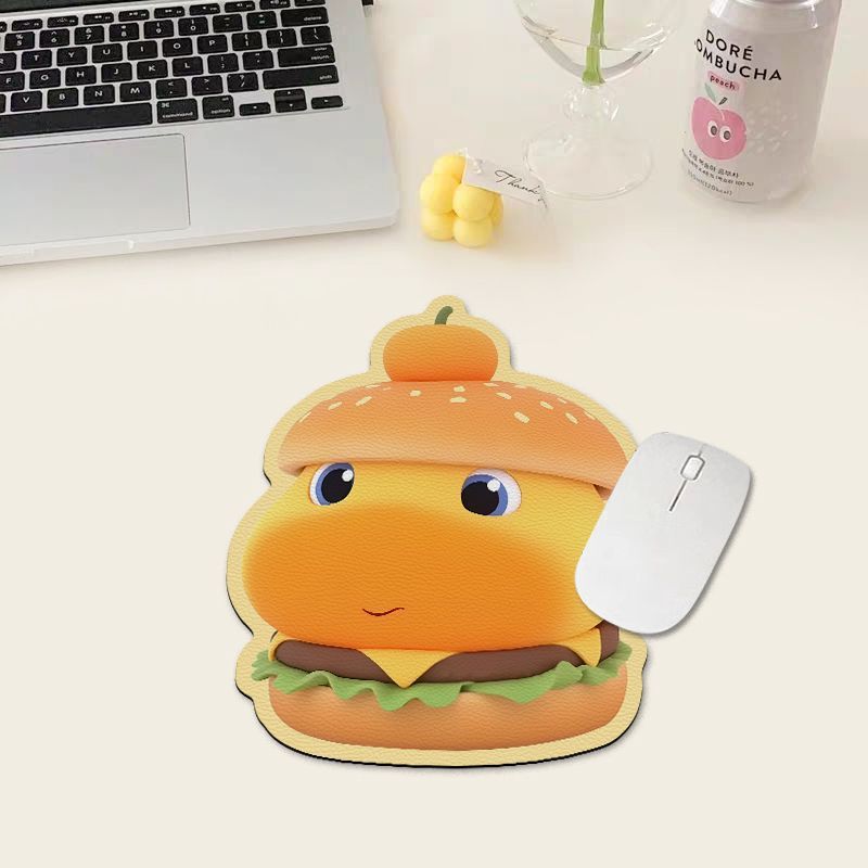 卡通可爱水豚鼠标垫皮革免洗电脑办公学习滑鼠垫笔记本便携书桌垫