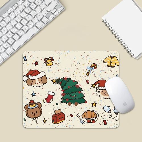 圣诞系列ins壁纸鼠标垫小号办公桌垫耐磨防滑通用滑鼠垫通用杯垫