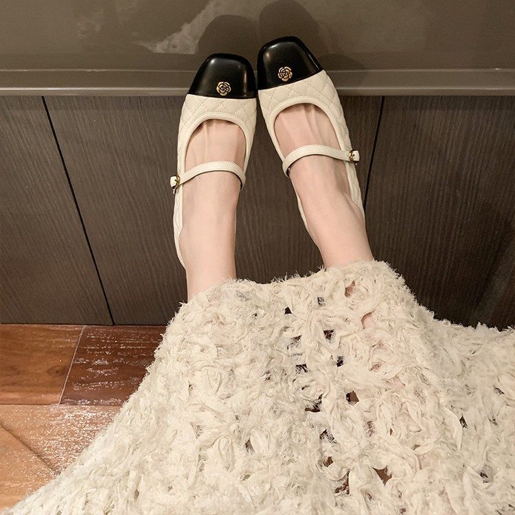 26新款小香风法式山茶花玛丽珍鞋女平底一字带菱格纹真皮百搭单鞋,女鞋,玛丽珍鞋,淘宝优惠券,粉丝福利购,淘宝优惠卷