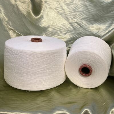 环锭纺精梳涤棉包芯纱TC65/35 45支+40D氨纶 针机两用纱