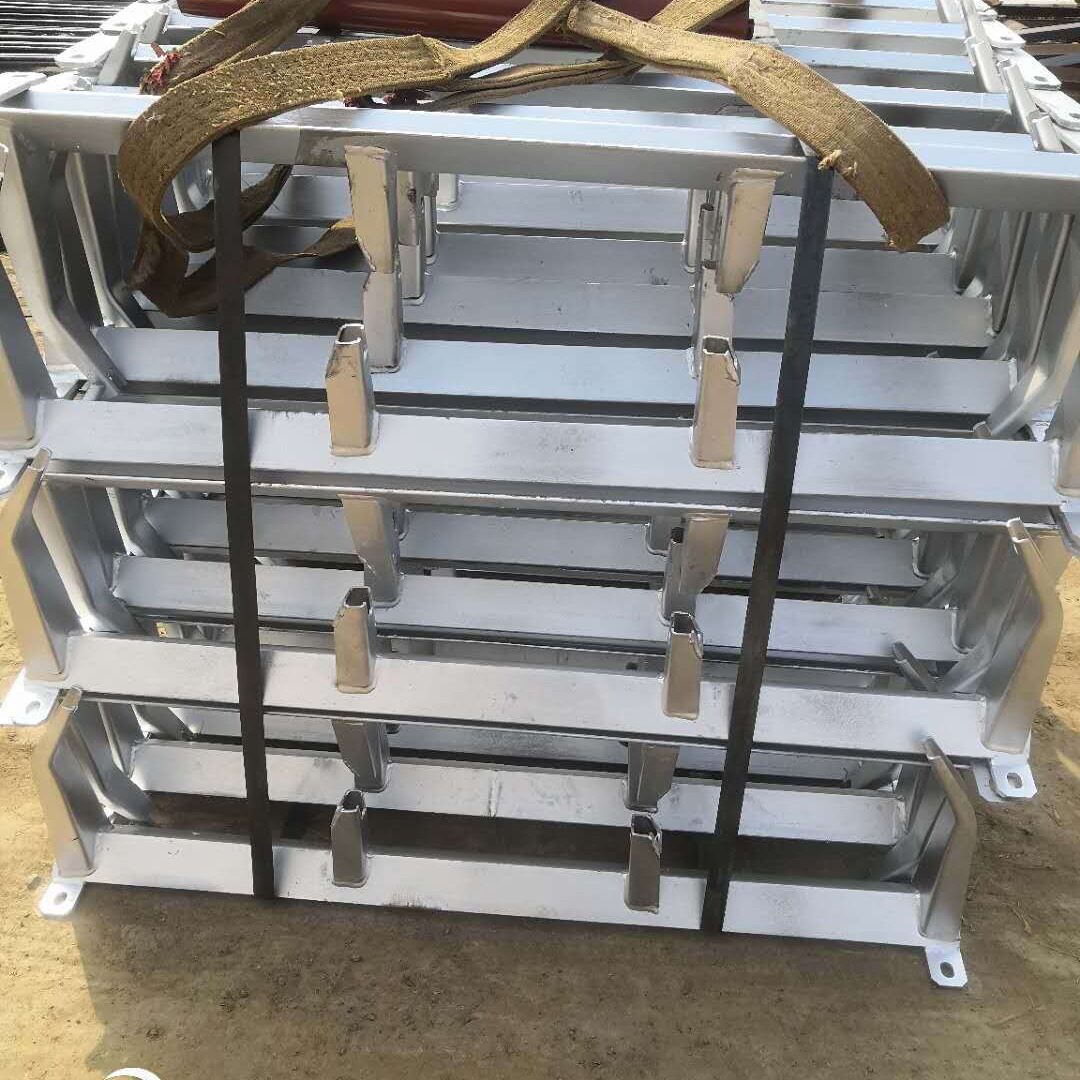 托辊支架不锈钢下调心支架不锈钢