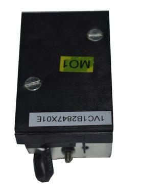 VD4/ＺVD4/P新款合闸/分闸线圈闭锁电磁铁航空插真空灭弧室