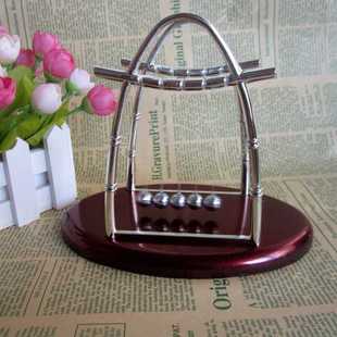 新款直销大小号 帆形牛顿撞球碰碰动传递球 办公创意装饰礼品 店