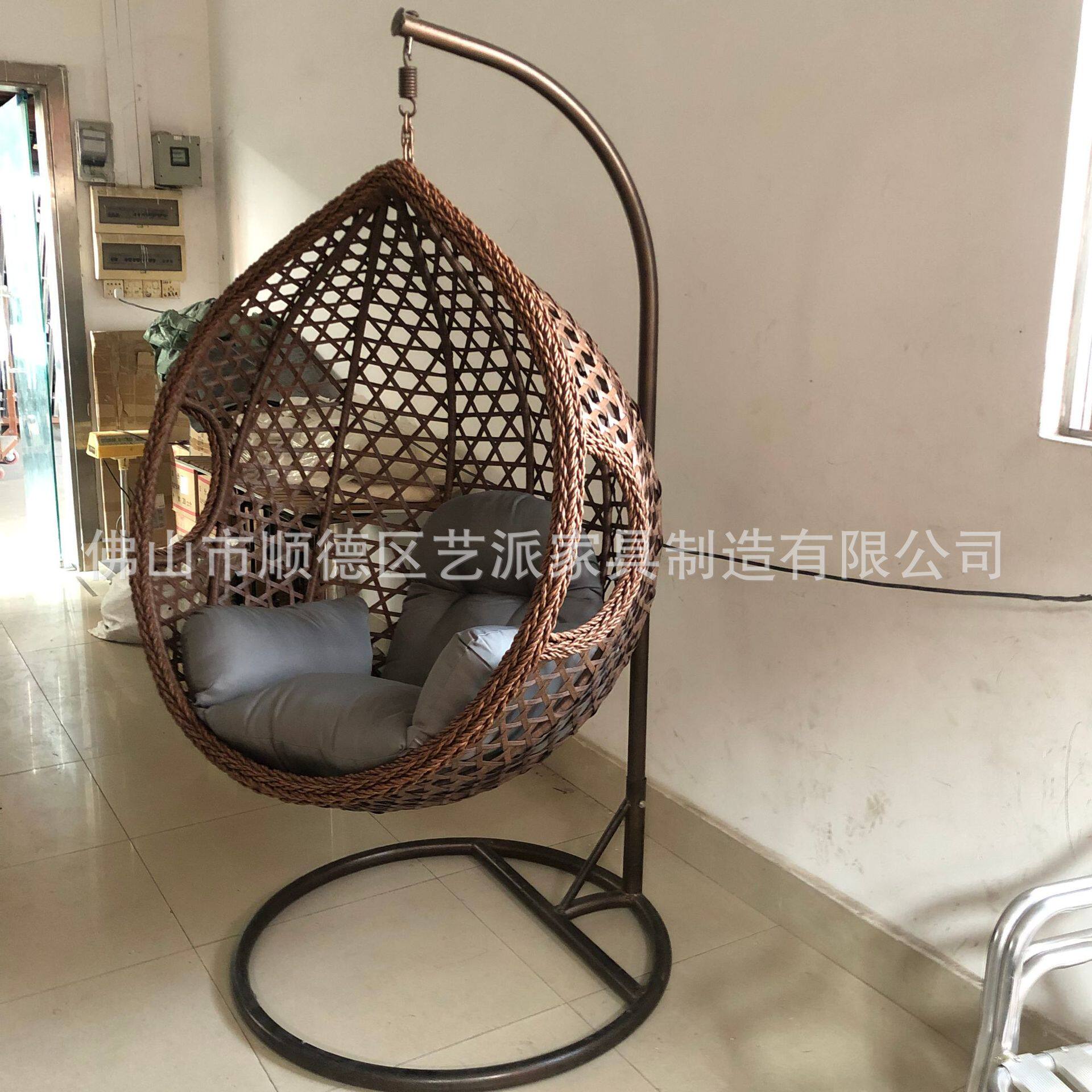 户外现代简约室内家用悬铁框架摇篮椅单人秋千阳台藤编吊篮家具3